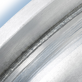 عينة لحام بالليزر