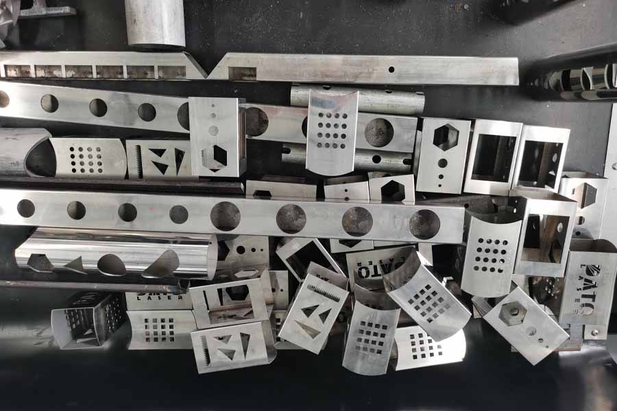 عينة القطع بالليزر للأنبوب