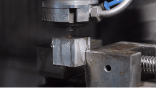 القطع بالليزر