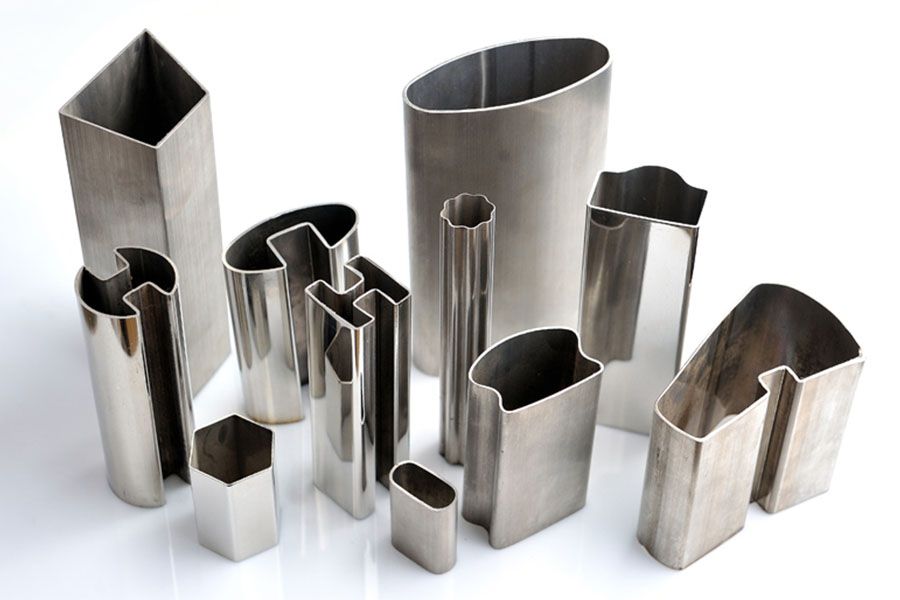 عينة قطع أنبوب باستخدام الحاسب الآلي