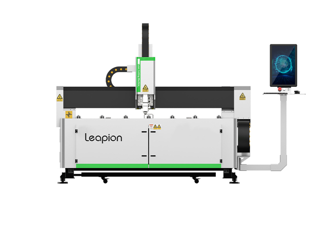 قطع الألياف الضوئية بالليزر