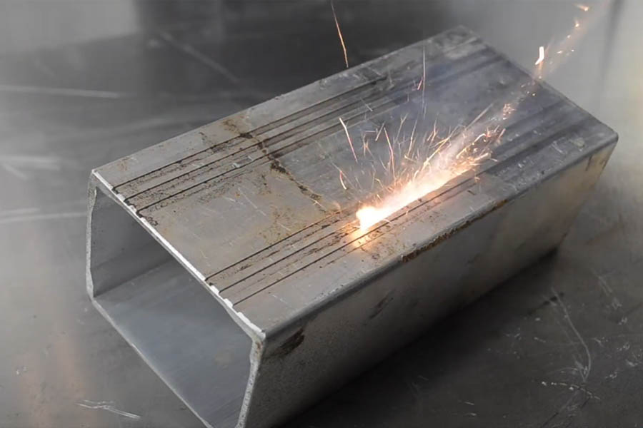 كيفية تنظيف أكسيد من الألومنيوم