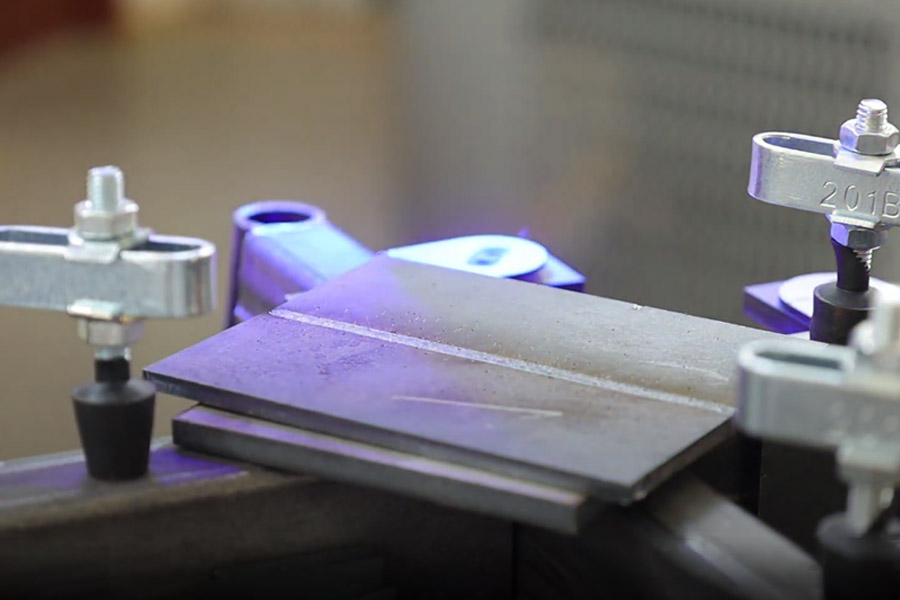 اللحام بالليزر مقابل لحام Tig