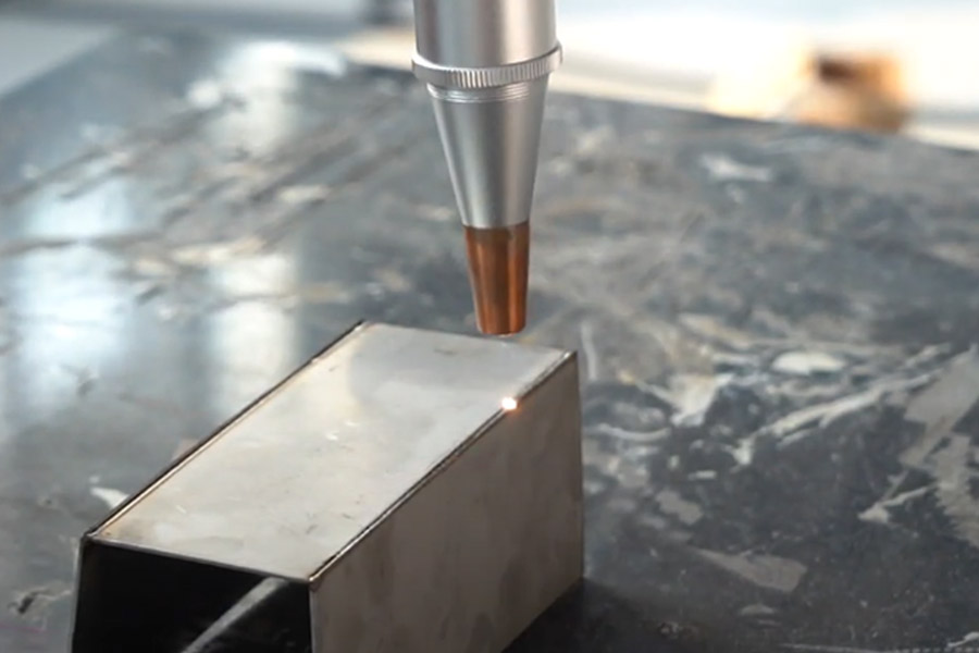 لحام الليزر مقابل ميغ